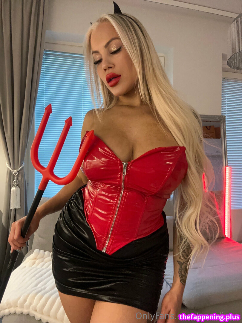 iinasse / nasulina / nasulinaa Фото оголеного OnlyFans #54