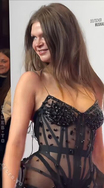 Full leaked Ikkimel private onlyfans photo