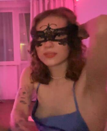 Full leaked Iksssy private onlyfans photo