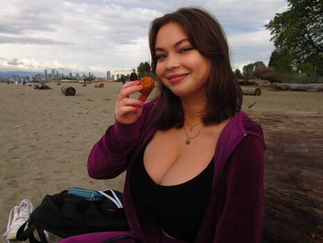 Full leaked Ilinamcqueen private onlyfans photo