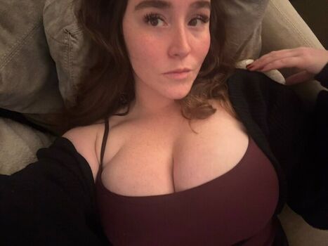 Full leaked Ilovekendraa private onlyfans photo