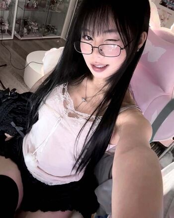 Full leaked Iloveukitty private onlyfans photo