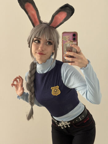 Full leaked Iluvmeww page private onlyfans photo