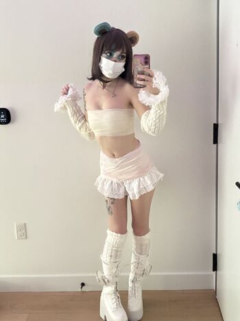 Full leaked Iluvmeww page private onlyfans photo