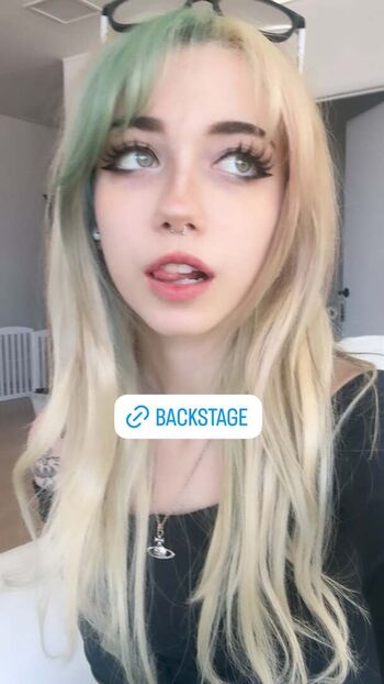 Full leaked Iluvmeww page private onlyfans photo