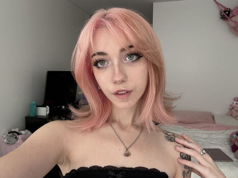 Full leaked Iluvmeww page private onlyfans photo