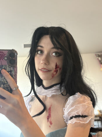 Full leaked Iluvmeww page private onlyfans photo