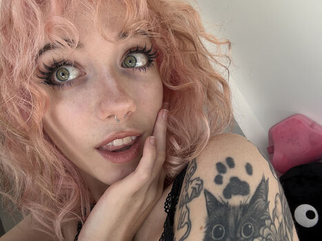 Full leaked Iluvmeww page private onlyfans photo