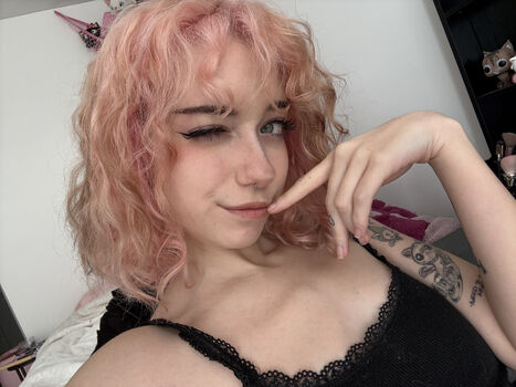 Full leaked Iluvmeww page private onlyfans photo