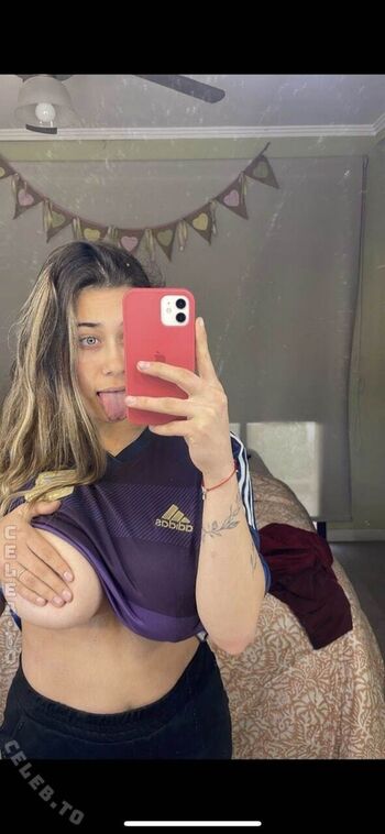 Full leaked Imailin private onlyfans photo