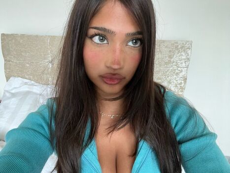 Full leaked Imanimalikaa private onlyfans photo