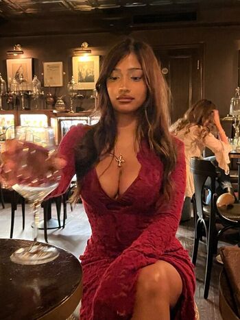 Full leaked Imanimalikaa private onlyfans photo
