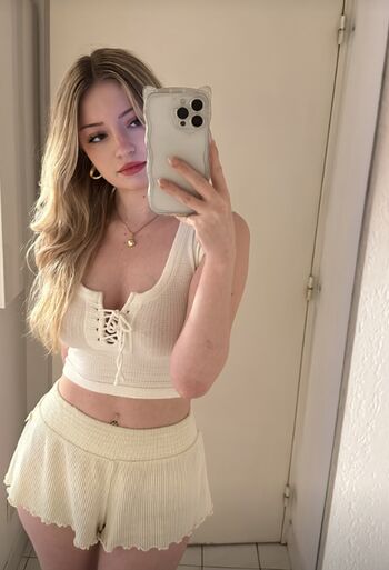 Full leaked Immaddyasmr private onlyfans photo
