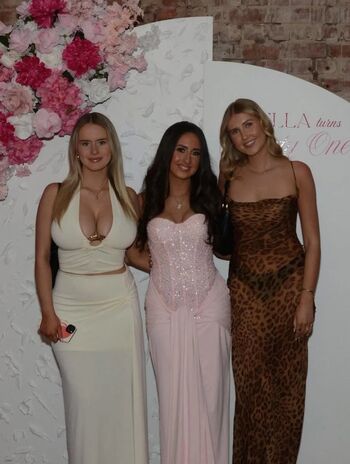 Full leaked Imogen gully private onlyfans photo