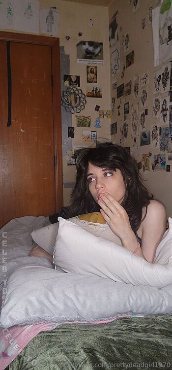 imprettydeadgirl