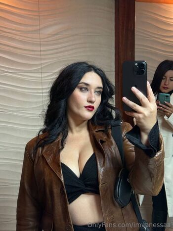 Full leaked Imvanessaa private onlyfans photo
