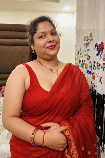 Full leaked Indian exhibition page private onlyfans photo