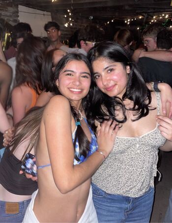 Full leaked Indian girls page private onlyfans photo