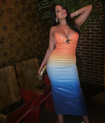 Full leaked Indian girls page private onlyfans photo