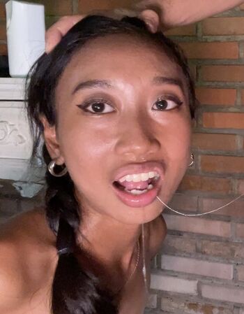 Full leaked Indonesian girls private onlyfans photo