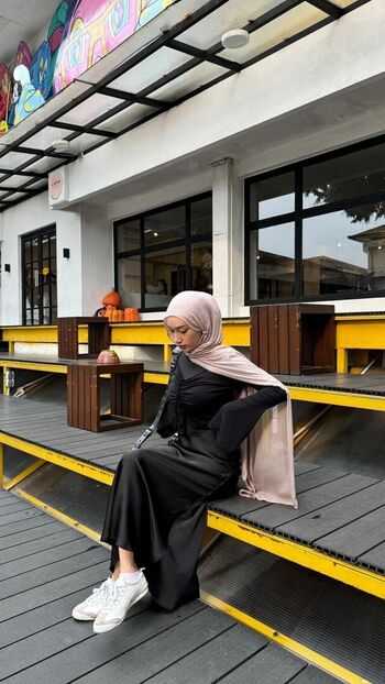 Full leaked Indonesian girls private onlyfans photo