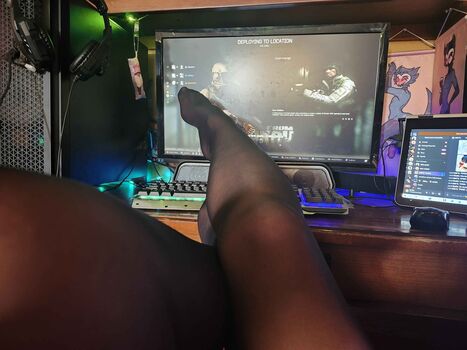 Full leaked Indyee private onlyfans photo