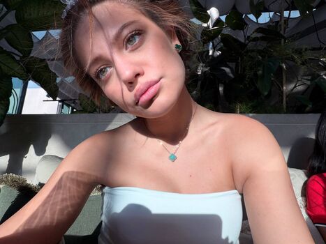 Full leaked Influesii page private onlyfans photo