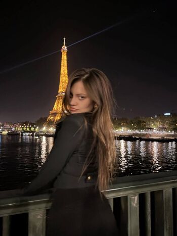 Full leaked Influesii private onlyfans photo