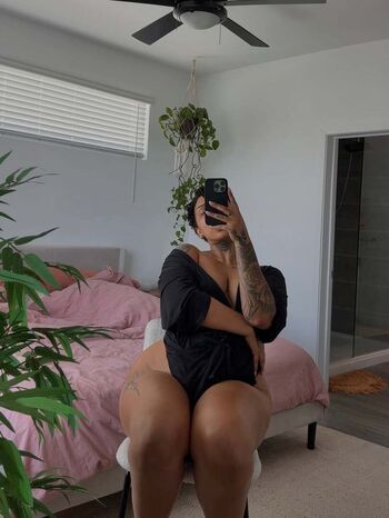 Full leaked Inherbedroomm private onlyfans photo