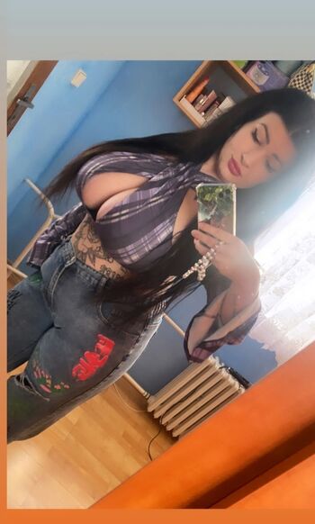 Full leaked Inked bejby private onlyfans photo