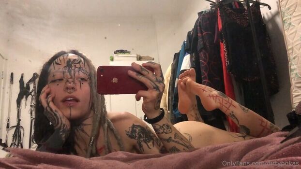 Full leaked Inked feet private onlyfans photo