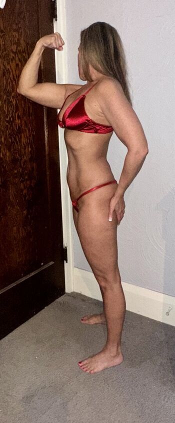 Full leaked Intrigued wife page private onlyfans photo