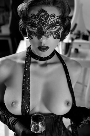 Full leaked Ioannova private onlyfans photo