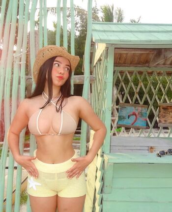 Full leaked Iranadegollado private onlyfans photo