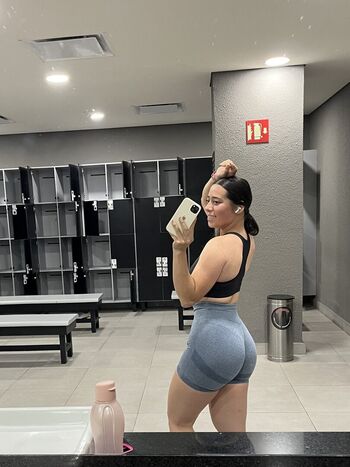 Full leaked Iranaguila page private onlyfans photo