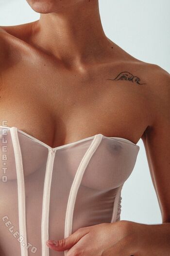 Full leaked Irina lozovaya page private onlyfans photo