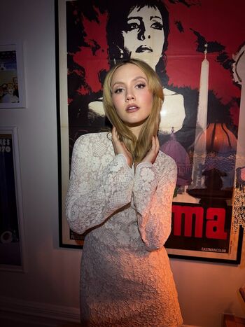 Full leaked Iris apatow page private onlyfans photo