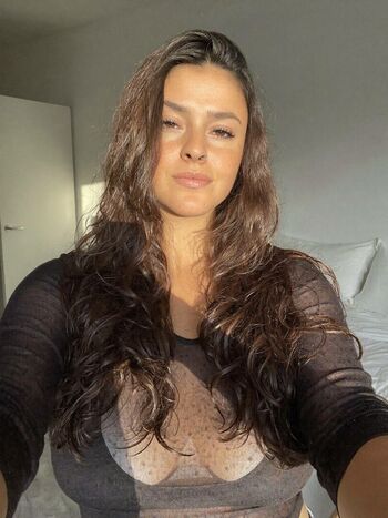 Full leaked Iris laurent private onlyfans photo