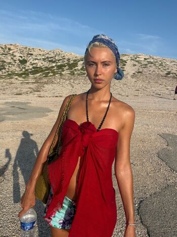 Full leaked Iris law private onlyfans photo