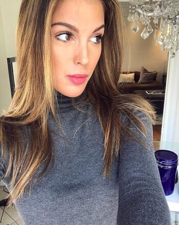 Full leaked Iris mittenaere private onlyfans photo