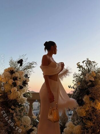 Full leaked Iris mittenaere  page private onlyfans photo