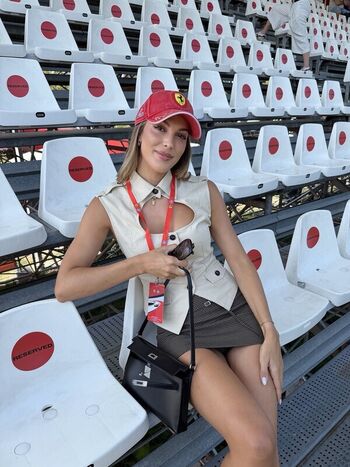 Full leaked Iris mittenaere private onlyfans photo
