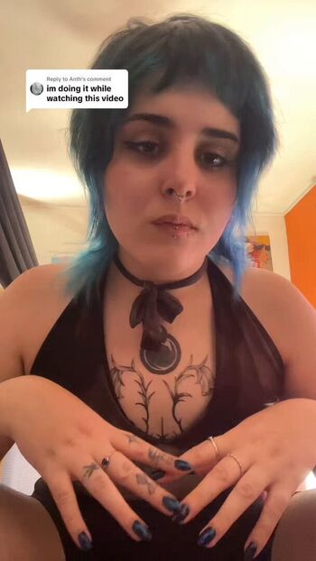 Full leaked Irislockedd private onlyfans photo