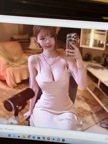 Full leaked Irissiri page private onlyfans photo