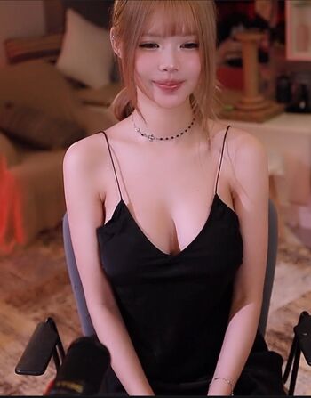 Full leaked Irissiri page private onlyfans photo