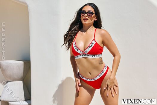 Full leaked Isa bella private onlyfans photo