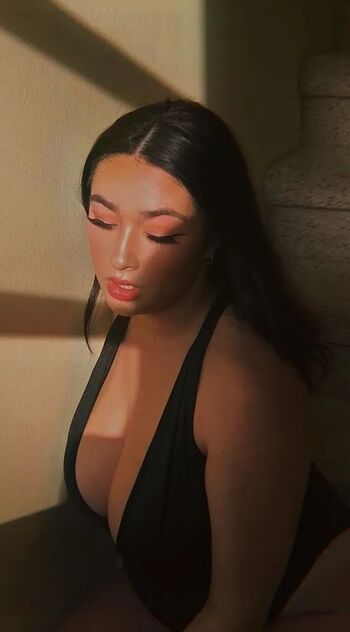 Full leaked Isa curry page private onlyfans photo