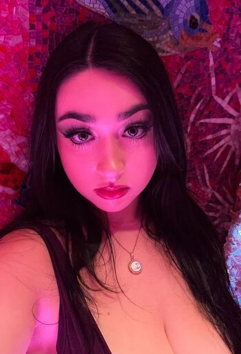 Full leaked Isa curry private onlyfans photo