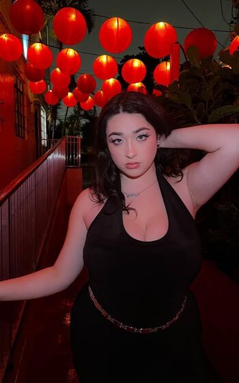 Full leaked Isa curry private onlyfans photo