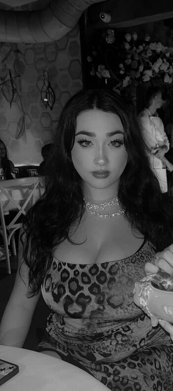 Full leaked Isa curry private onlyfans photo